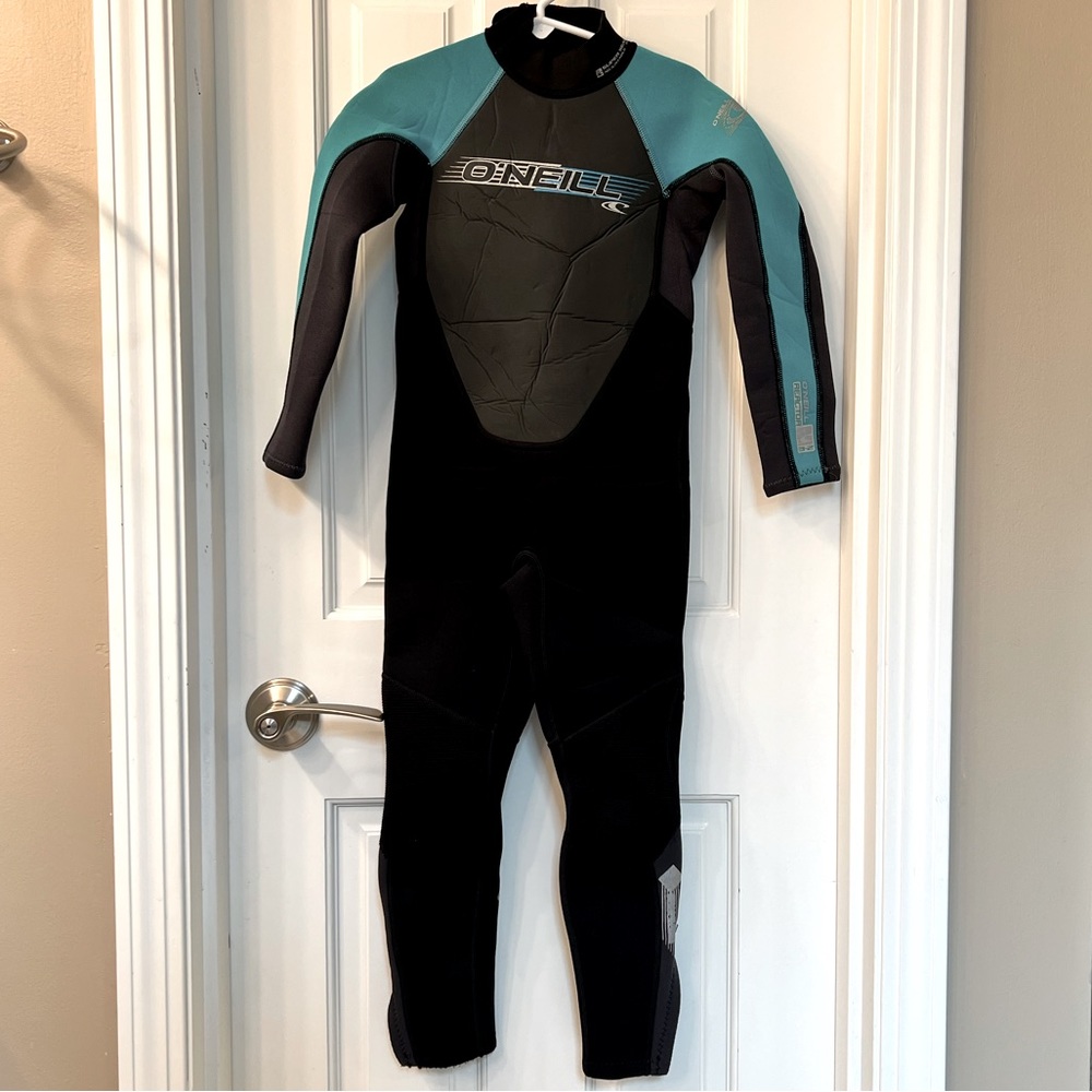O’Neill full wetsuit kids size 6